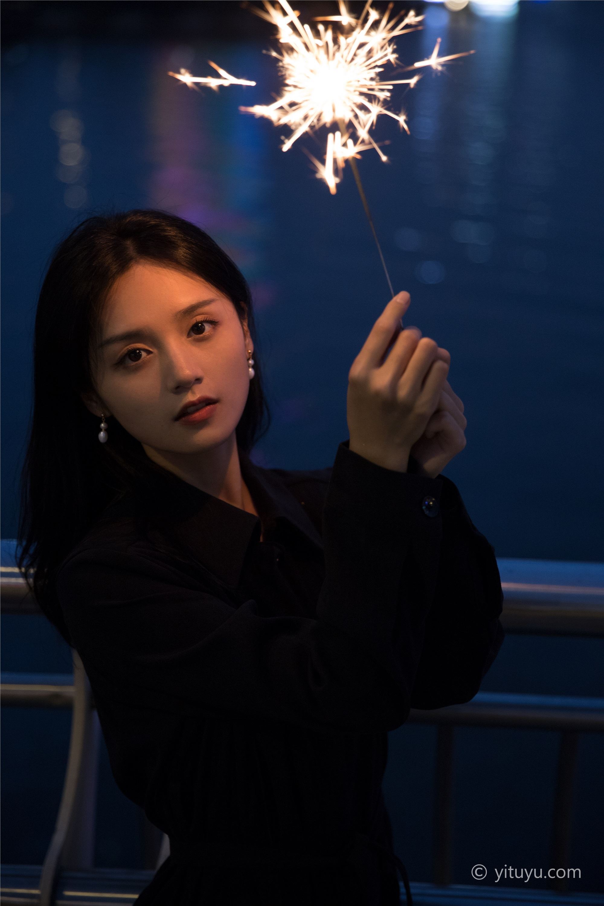 YITUYU艺图语  2021.06.16 晚风 雨文